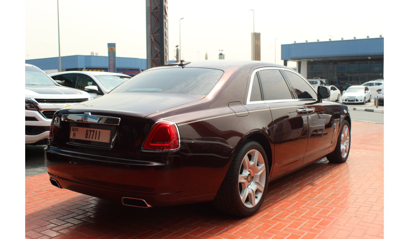 رولز رويس جوست Rolls Royce Ghost GCC Specs