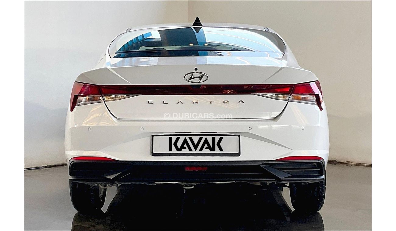 Hyundai Elantra Smart