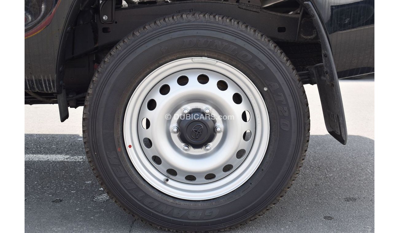 Toyota Hilux 2022 MODEL: TOYOTA HILUX 2.4L MANUAL