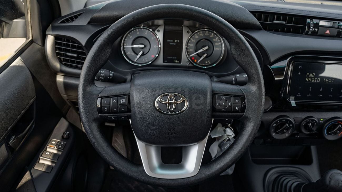 تويوتا هيلوكس TOYOTA HILUX DC | 2-YEAR WARRANTY + SERVICE AVAILABLE | IN-HOUSE FINANCING | 0% DOWNPAYMENT (BANK)