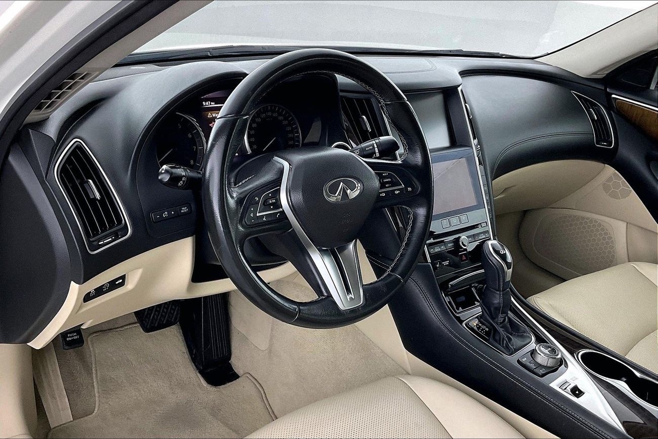 Infiniti Q50 Premium / Luxe| 1 year free warranty | Exclusive Eid offer