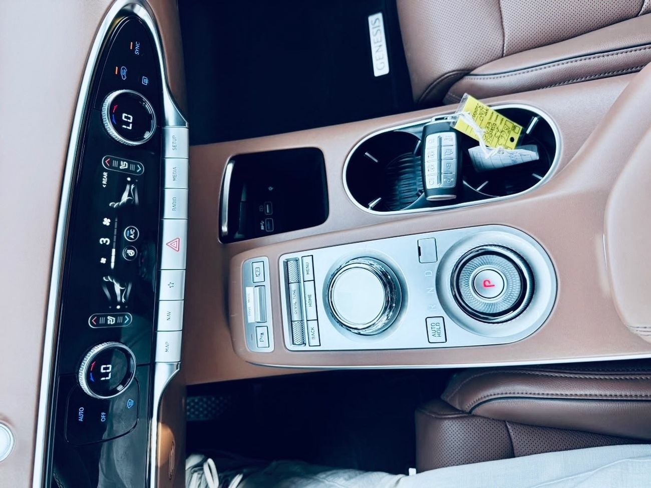 Genesis GV70 PLATINUM LHD