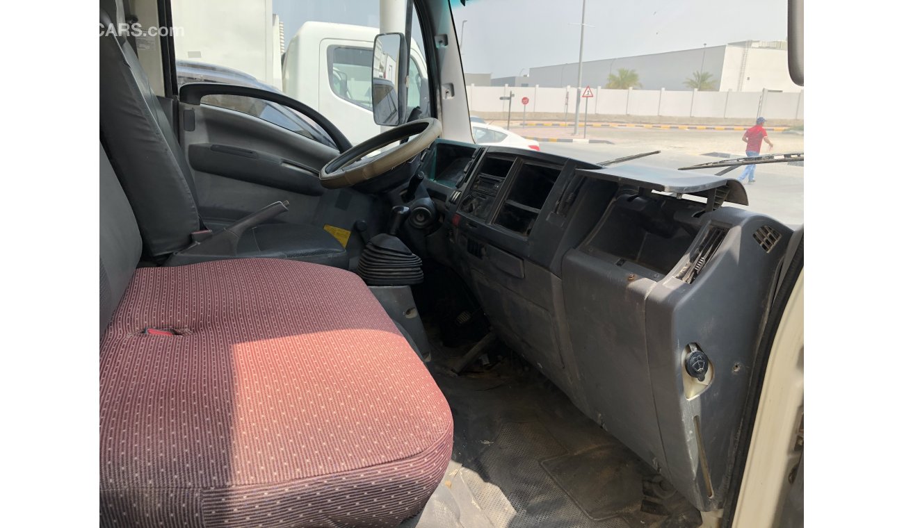 Isuzu Reward dumper truck,model:2011.Excellent condition