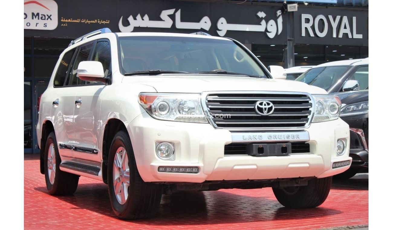 Toyota Land Cruiser GXR V8, GCC