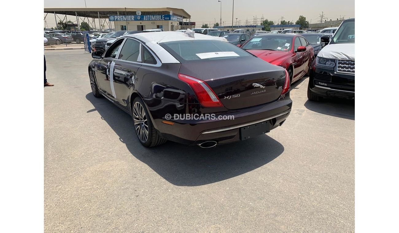 جاكوار XJ 3.0 V6 S/C LWB AWD Aut.