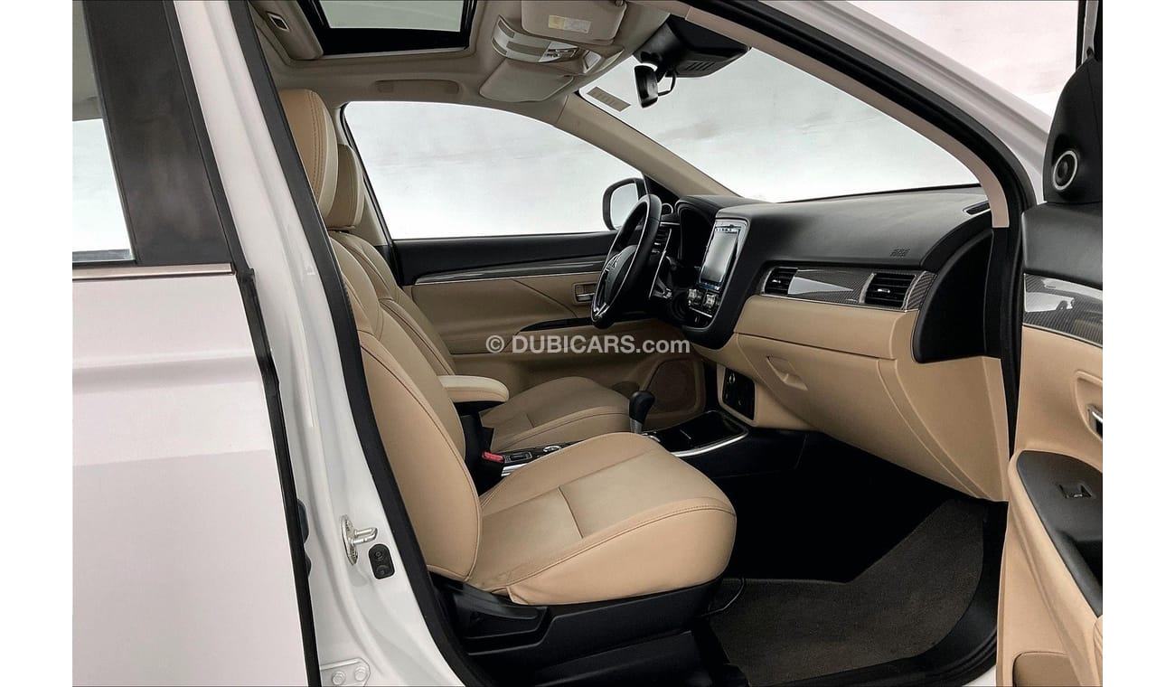 مرسيدس بنز S 550 5.5L-8 CYL-FULL OPTION -JAPANESE SPEC -EXCELLENT CONDITION