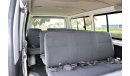 Toyota Hiace TOYOTA HIAC 2011 GULF SPACE 15 SEATS , PETROL