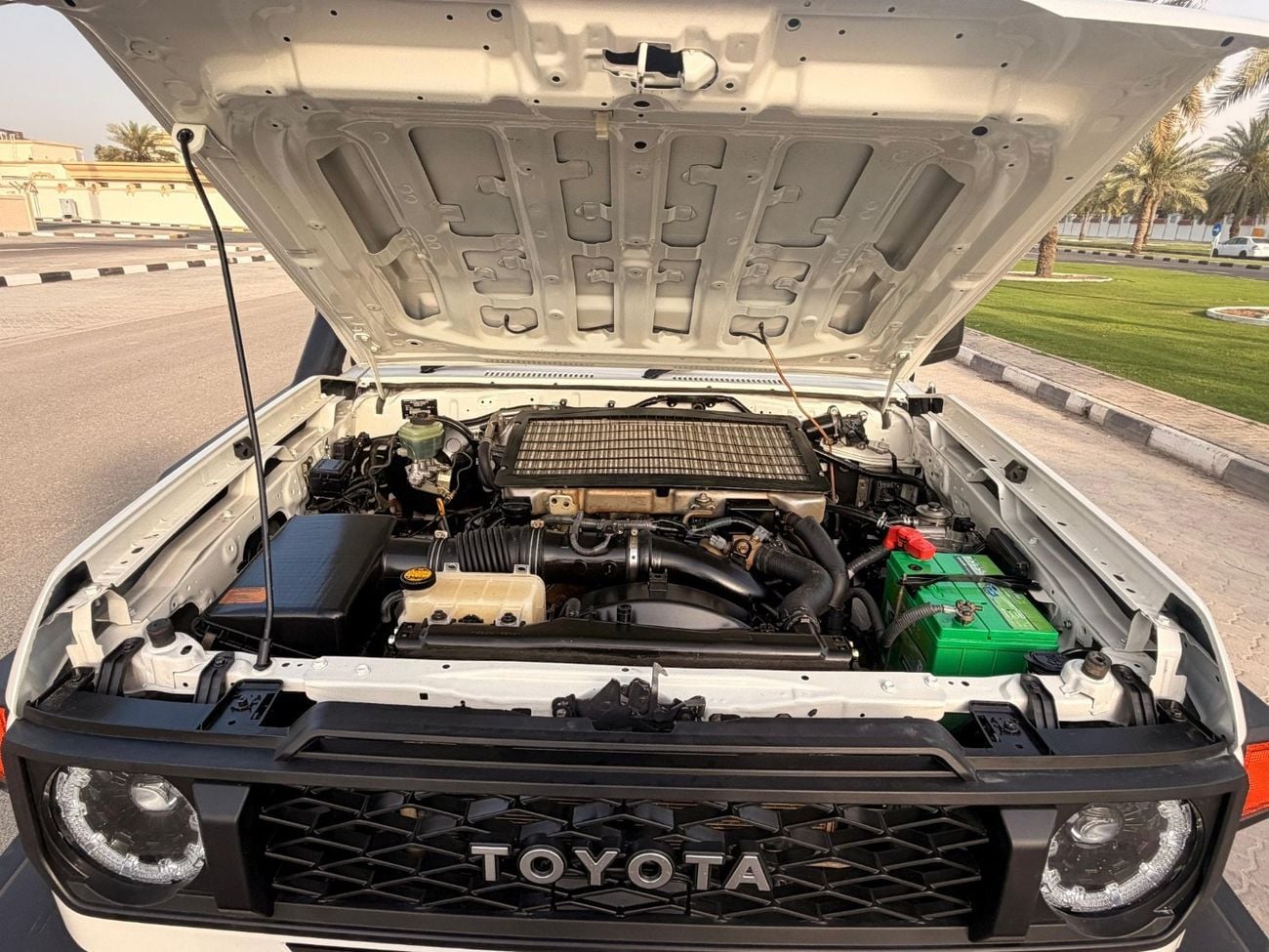 Toyota Land Cruiser GXL export from Australia