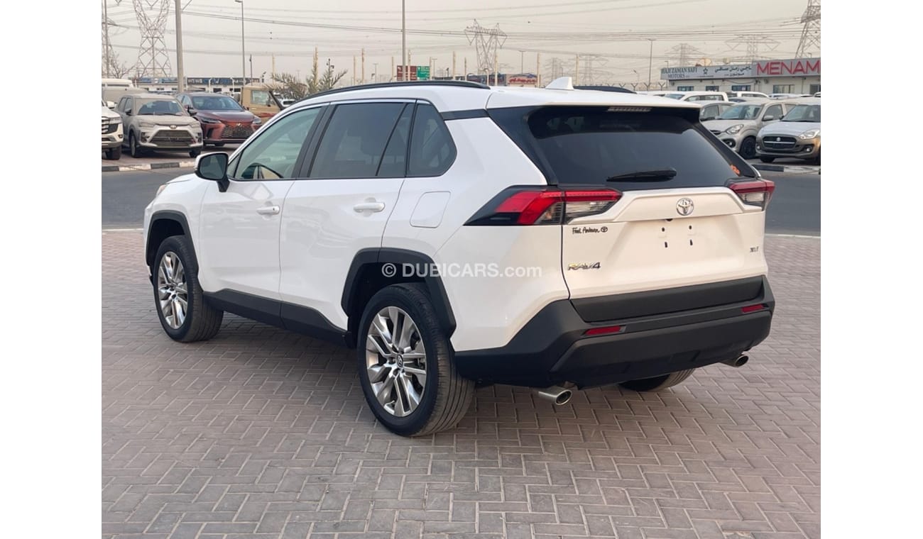 Toyota RAV4 2020 Toyota RAV4 XLE PREMIUM, 2.5L. Imported from USA