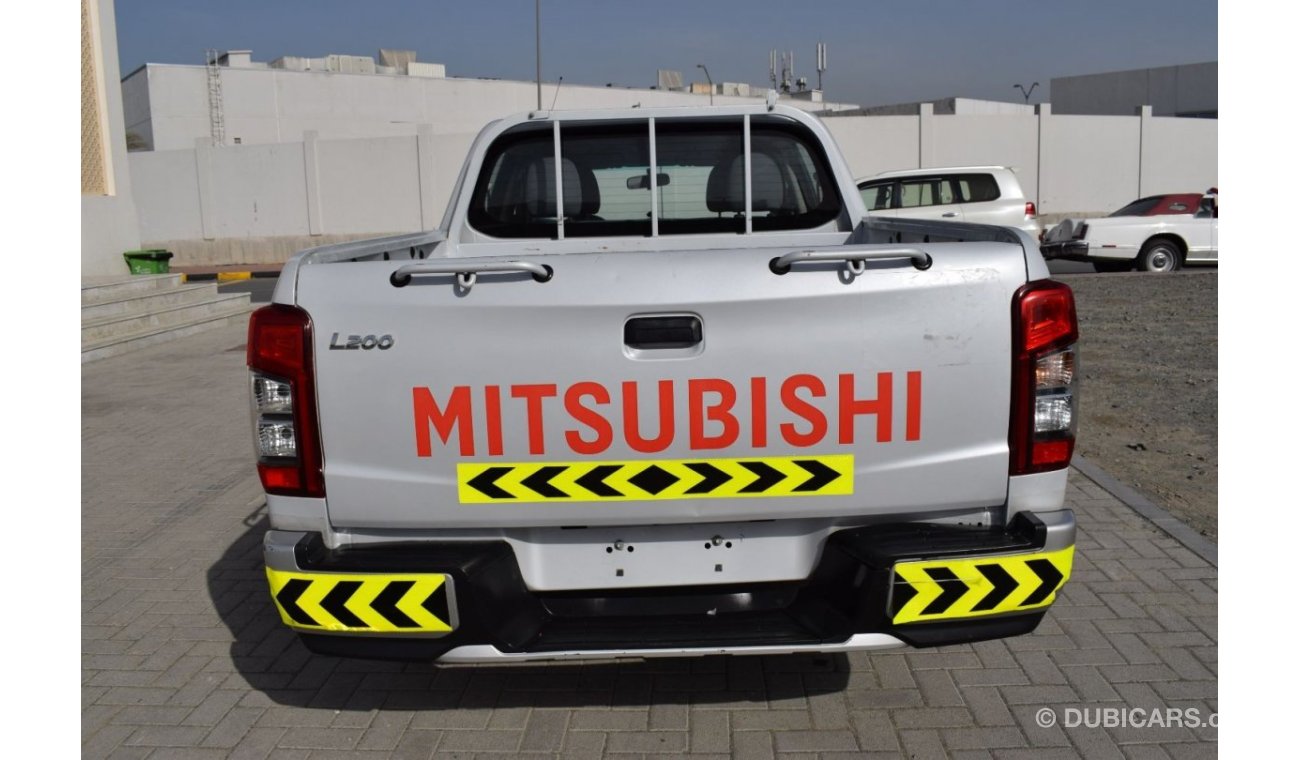 Mitsubishi L200 GL Mitsubishi L200 D/c pick up 4x2, model:2019.Excellent condition