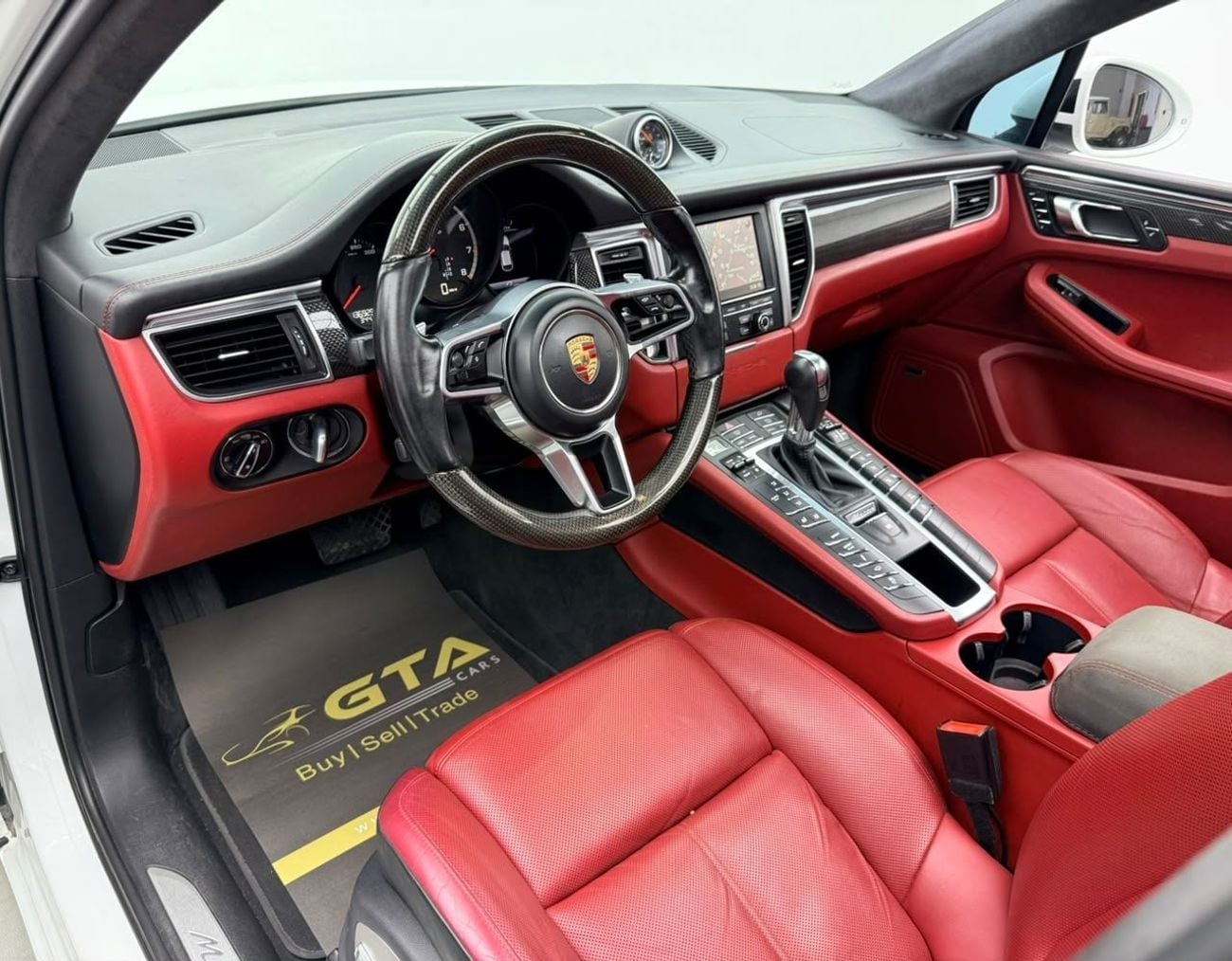 بورش ماكان TURBO 2015 Porsche Macan Turbo, Service History, Excellent Condition, GCC Specs.