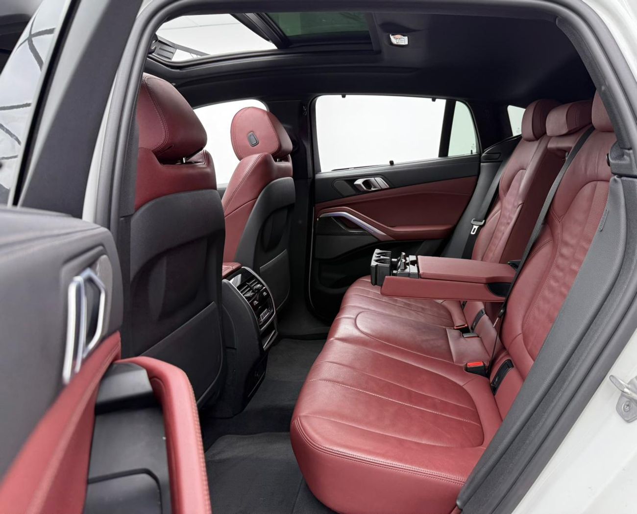 BMW X6 40i M Sport 3.0L 2021 BMW X6 xDrive40i M-Sport, 2026 BMW Warranty + Service Pack, Full BMW Service H