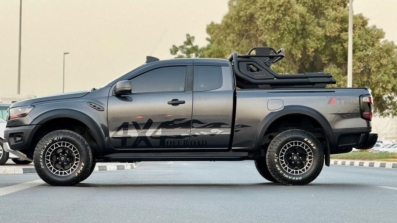 فورد رانجر RAPTOR BODY KIT INSTALLED | SMART CAB | 3.2L DIESEL | AUTOMATIC TRANSMISSION | LEATHER SEATS |