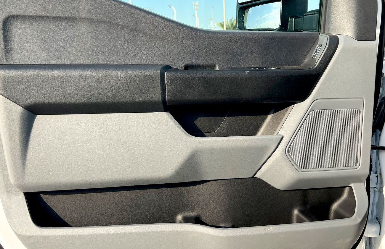 Ford F 550 F550 XL 4x4  Super Duty (Export Only)