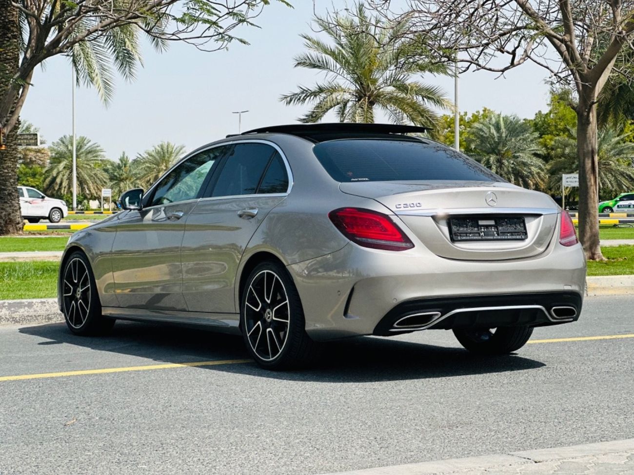 Mercedes-Benz C 200 AMG Pack MERCEDES C200 MODEL 2019 GCC SPACE FULL OPTION ORGINAL PAINT