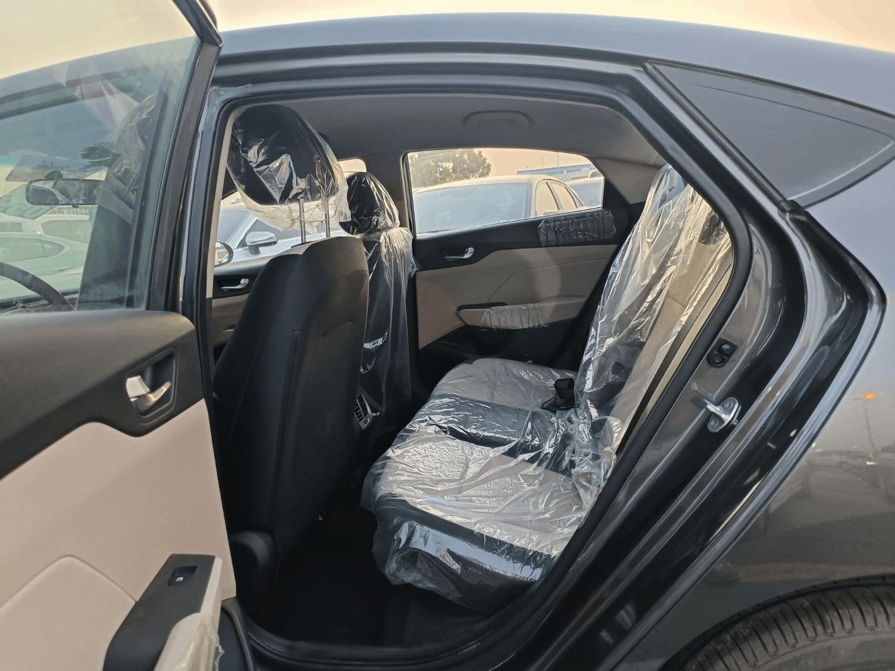 هيونداي أكسنت 1.4L V4 PETROL/ BRAND NEW/ ALLOY RIMS/ CODE# 67827