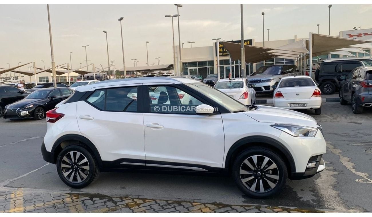 Nissan Kicks SL GCC خليجي free registration