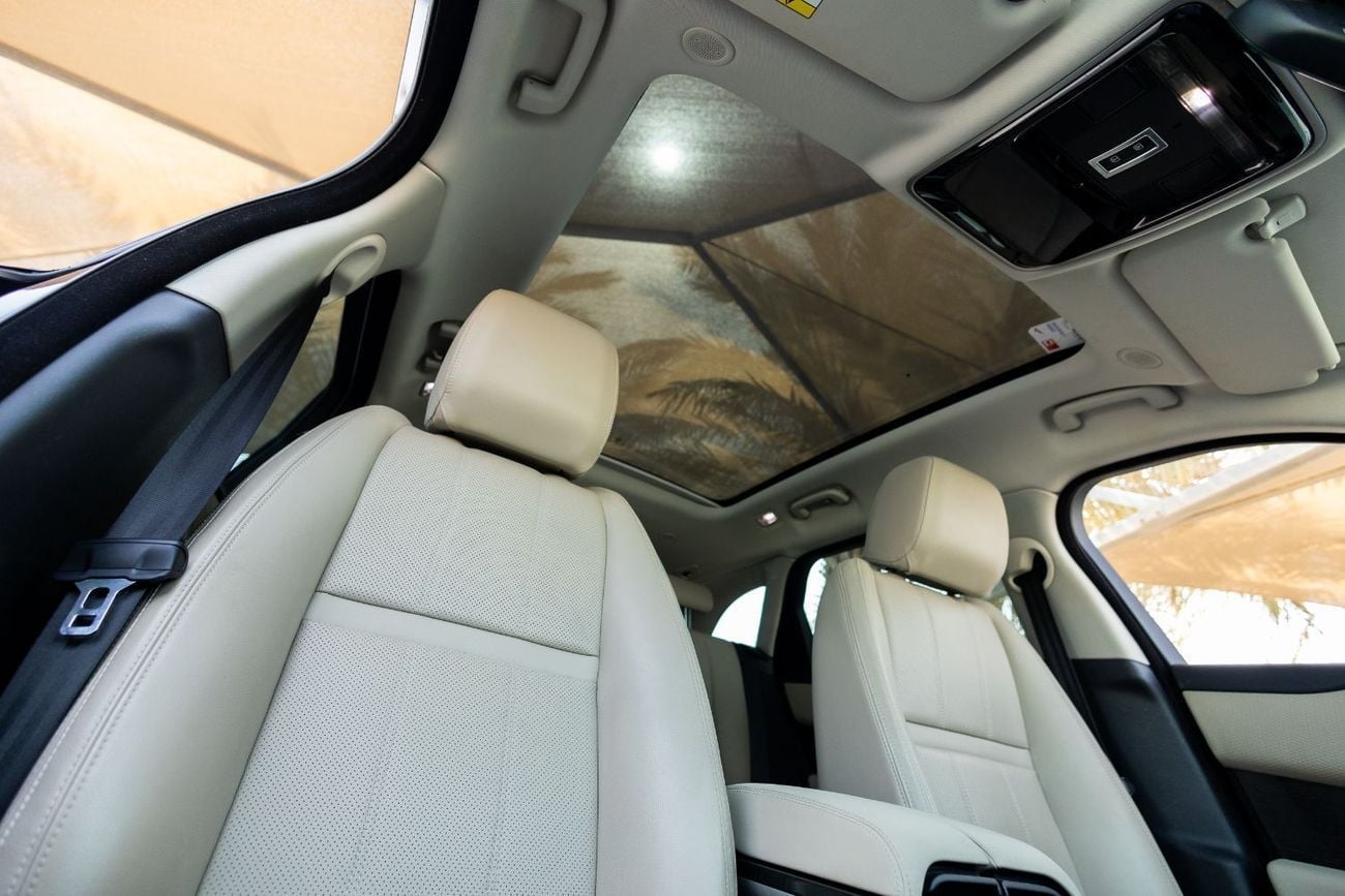 لاند روفر رينج روفر فيلار P250 R-Dynamic SE 2.0L