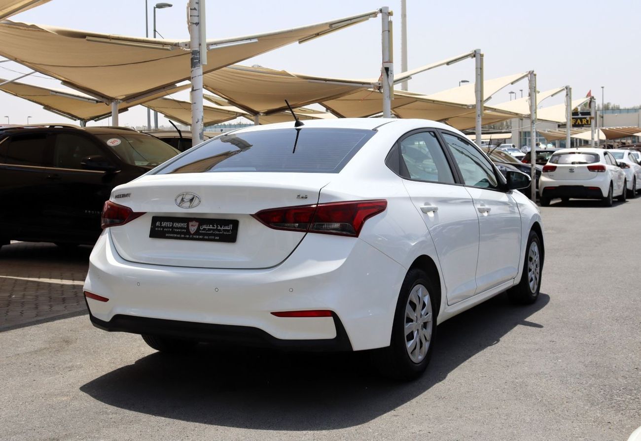 هيونداي أكسنت GL