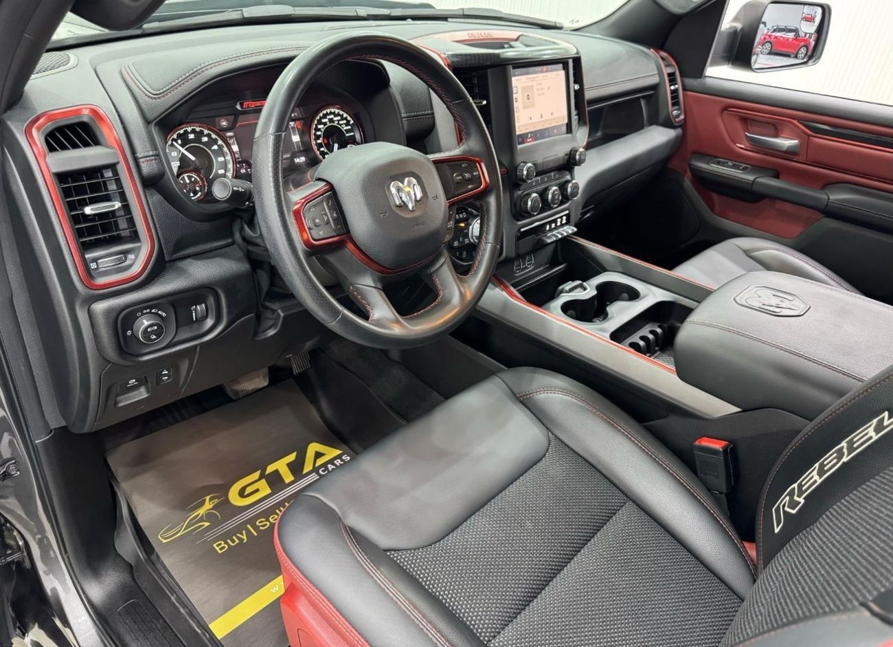 رام 1500 Rebel 5.7L Crew Cab Utility (5 Seater)