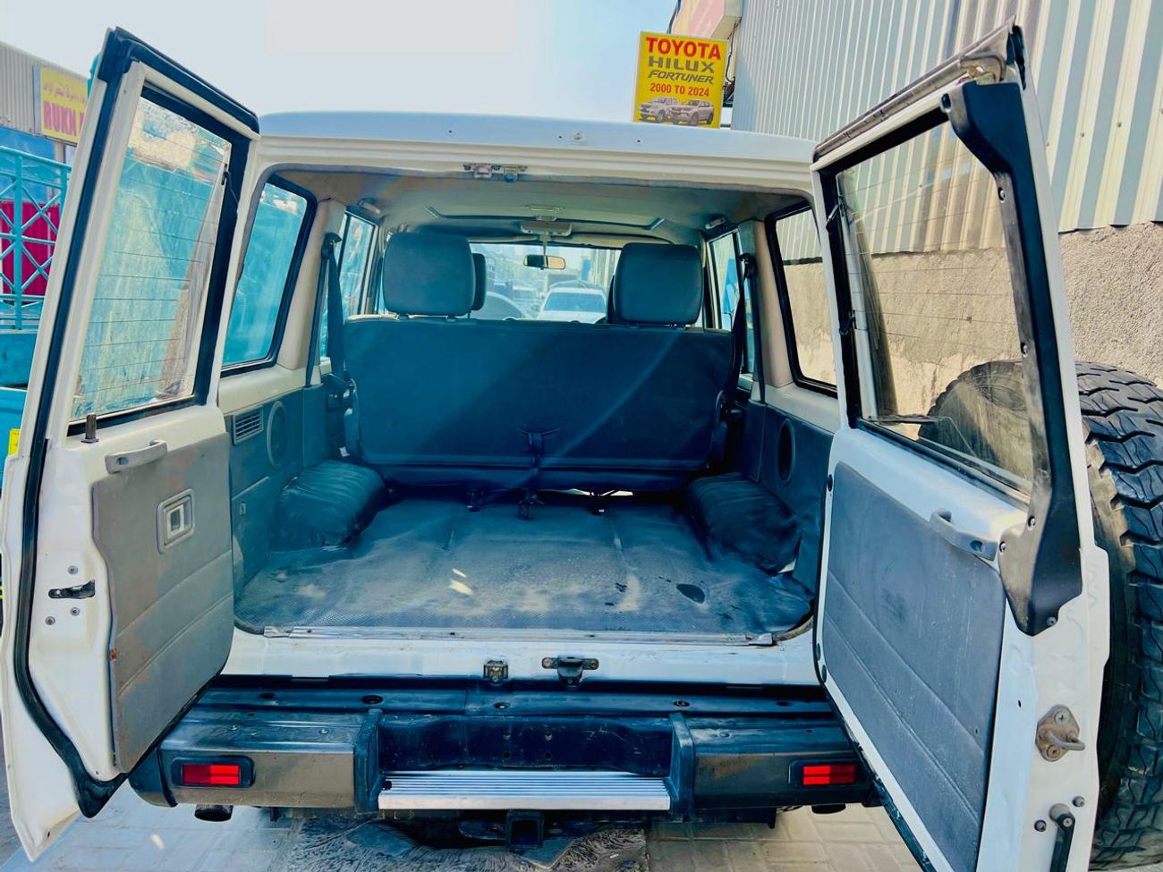 Toyota Land Cruiser 70 LX 4.5L RHD 1VD V8 Diesel Engine Manual Gear 4WD 5 Seats 5 Doors