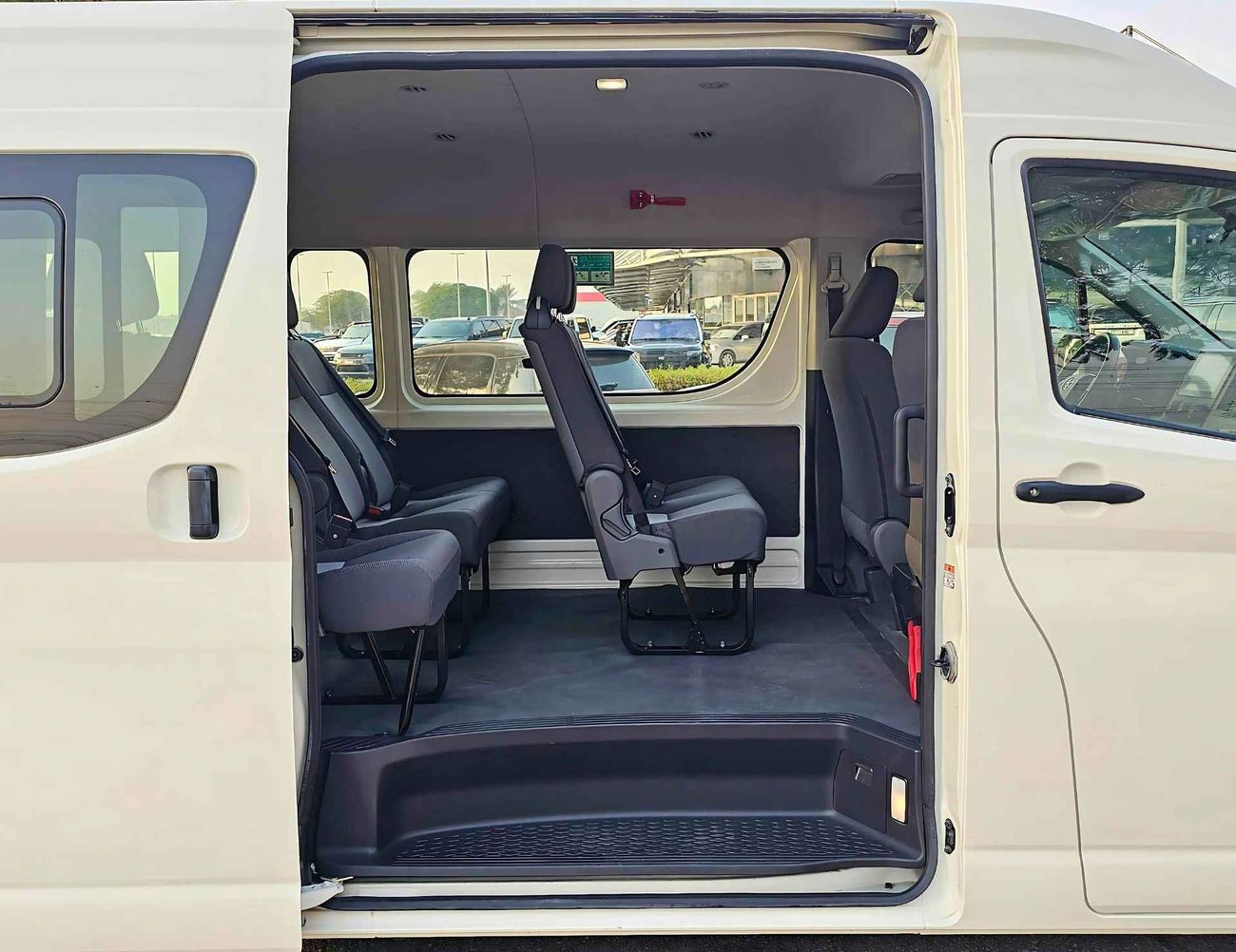 Toyota Hiace HIGHROOF PASSENGER/13 SEATER/3.5L PETROL M/T/ LOT#26935