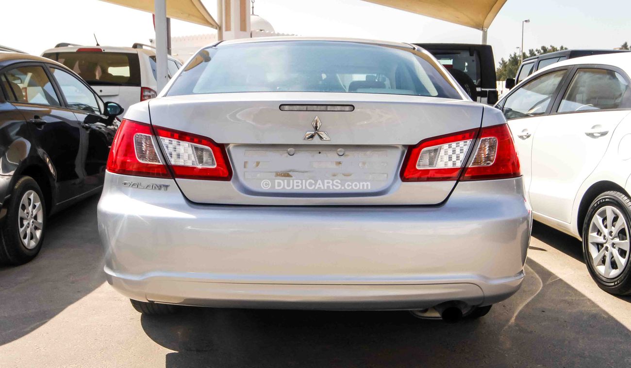 Mitsubishi Galant