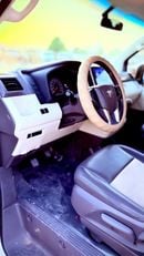 تويوتا هاياس DLS -High Roof Commuter 2.8L M/T