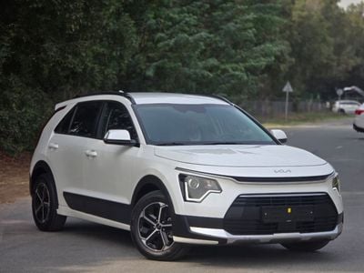 كيا نيرو KIA NIRO 2025 HYBRID // KOREAN // ORGINAL PAINT // ACCIDENT FREE // PERFECT CONDITION // LOW MILEAGE