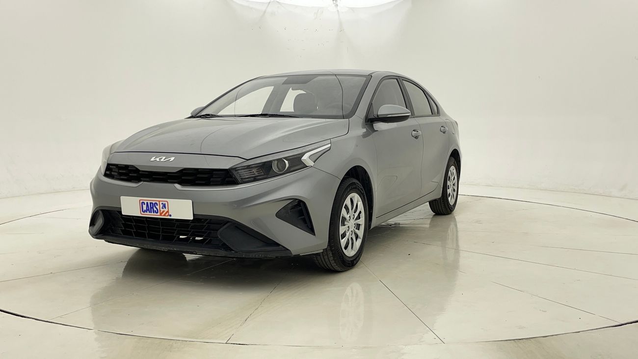 كيا سيراتو LX 1.6 | بدون دفعة مقدمة | اختبار القيادة في المنزل