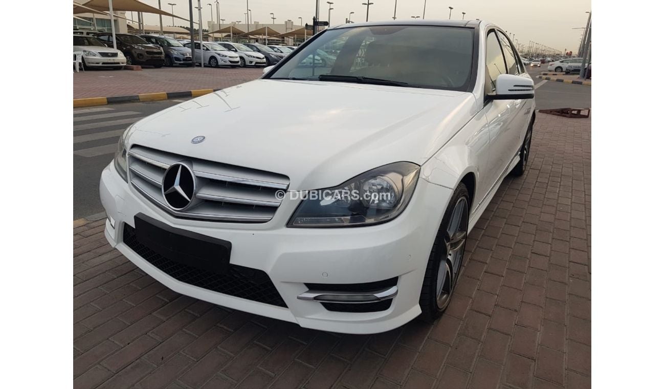 مرسيدس بنز C 200 مرسيدس C200 موديل 2013 خليجي السياره حاله وكاله من الداخل والخارج  فل اوبشن بانوراما فتحه وجلد وكامي