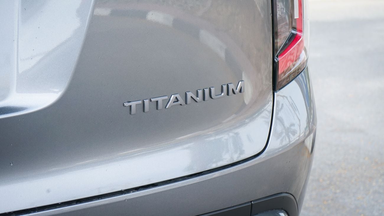 Nissan Patrol TITANIUM SE