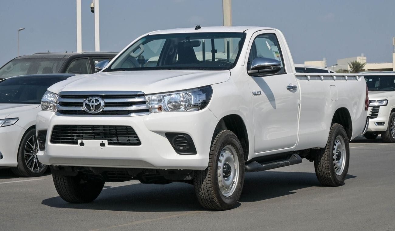 تويوتا هيلوكس 2.4L DLX