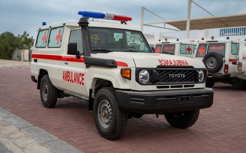 Toyota Land Cruiser 70 LC 78 HARDTOP 2.8L MT LC 78 | Manual Transmission | 4.2L Diesel | 3 door | Basic Life Support Ambula