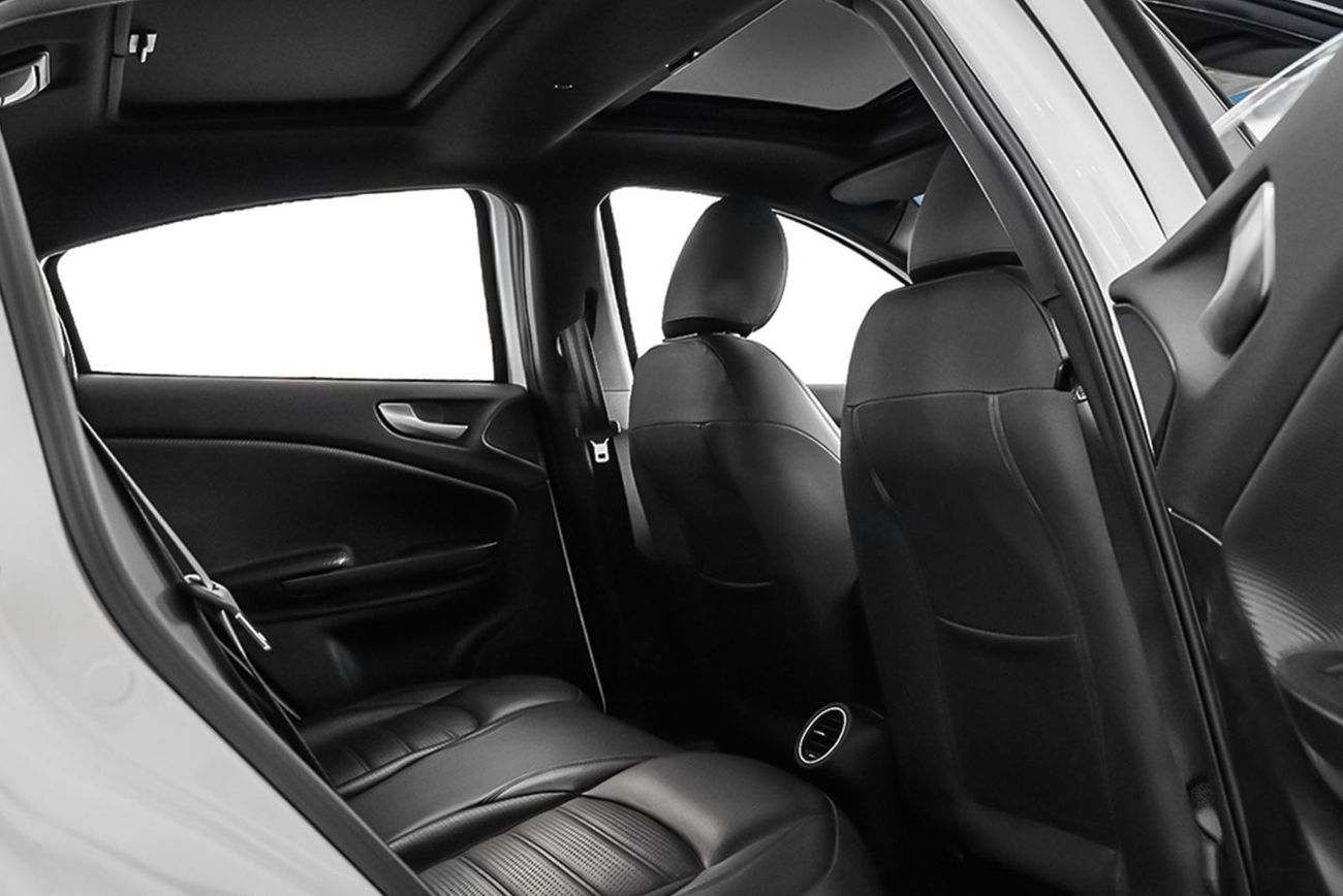 ألفا روميو جوليتا Veloce