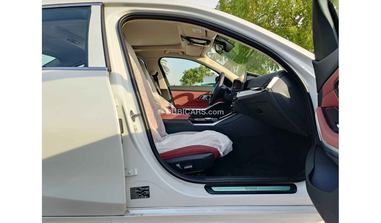 BMW i3 35L ELECTRIC WITH CHARGER / PANORAMIC ROOF WITH LEATHER (CODE #  67929)