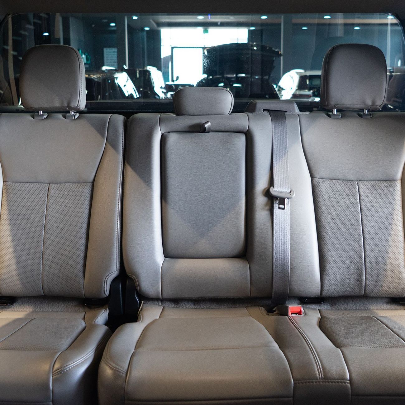 فورد F 150 AED 2,394 pm • 0% Downpayment • Ford F-150 Lariat • 1 Year Warranty