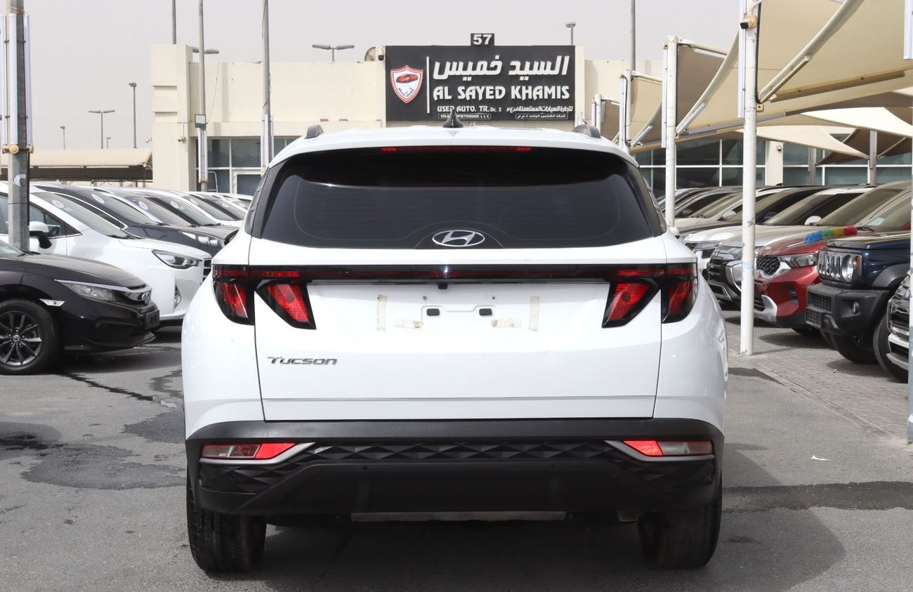 هيونداي توسون هيونداى توسكان 2023 خليجى بدون حوادث محرك 2.0L بسعر 68000بحاله ممتازه