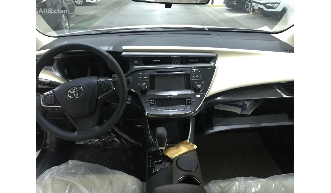 Toyota Avalon 3.5L - XLE - 2017