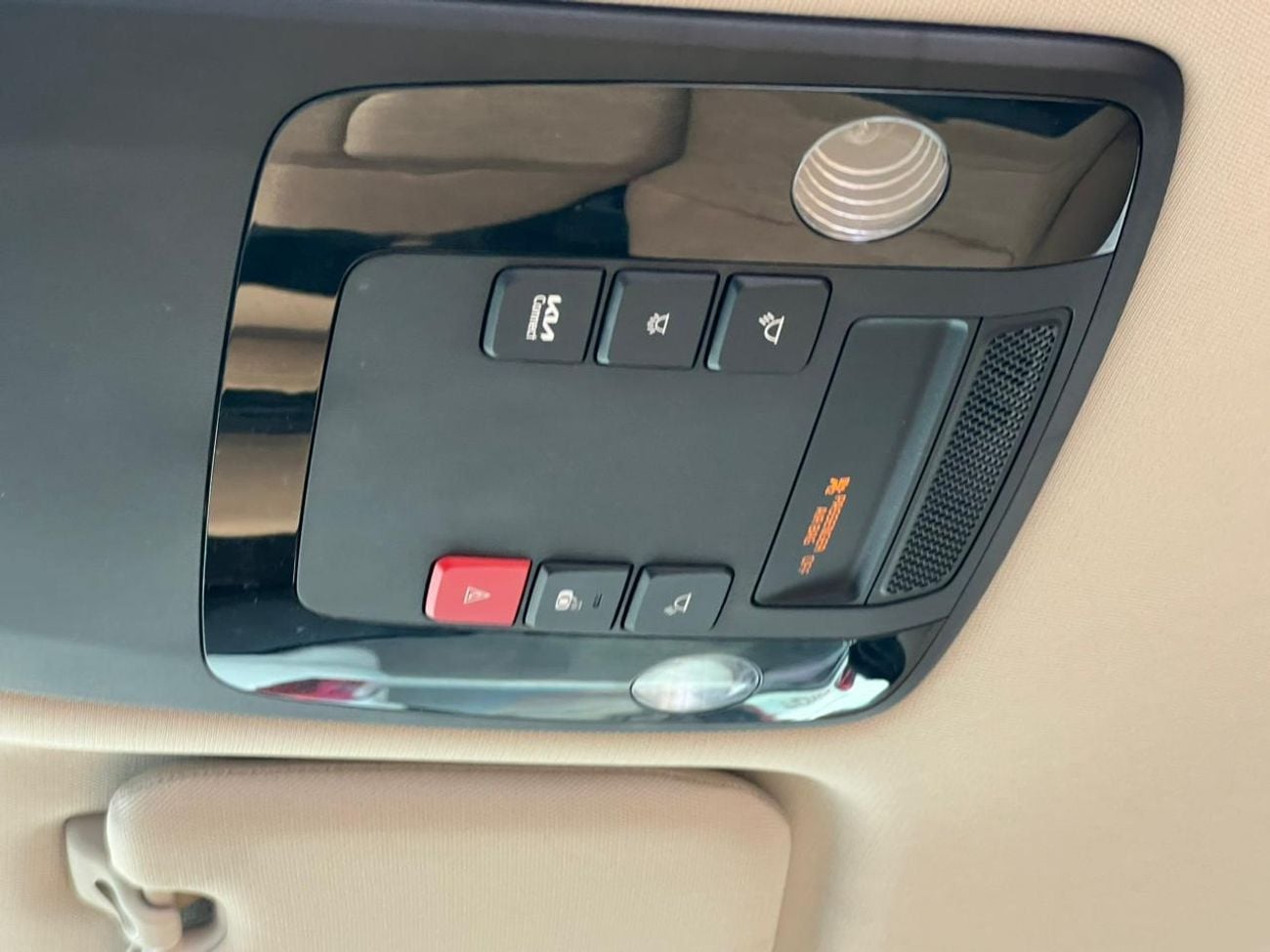 كيا كارنيفال EX KIA CARNIVAL