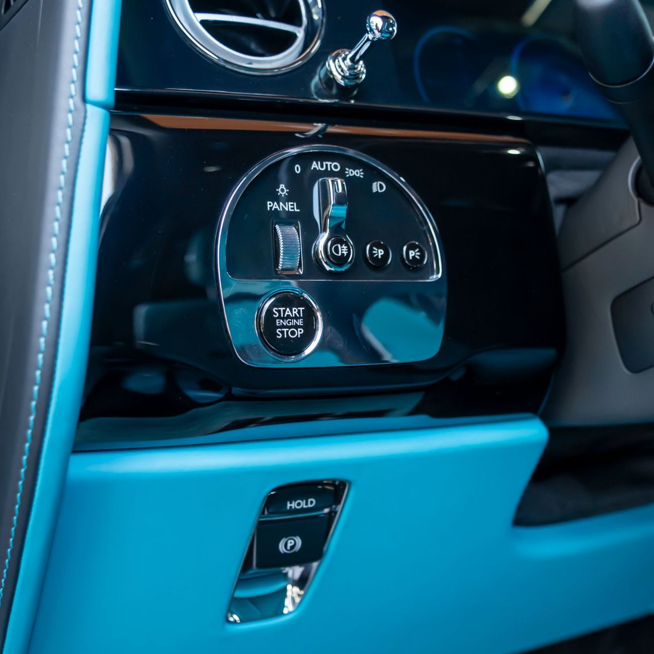 Rolls-Royce Cullinan 2024 ROLLS ROYCE CULLINAN BLACK BADGE DONE ONLY 6000KM