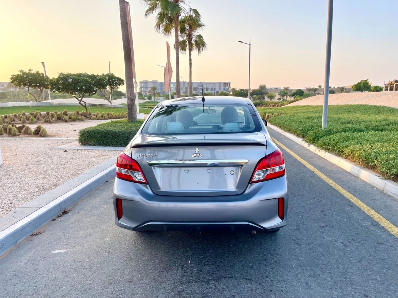 Mitsubishi Attrage GLX Highline Banking facilities without the need for a first payment