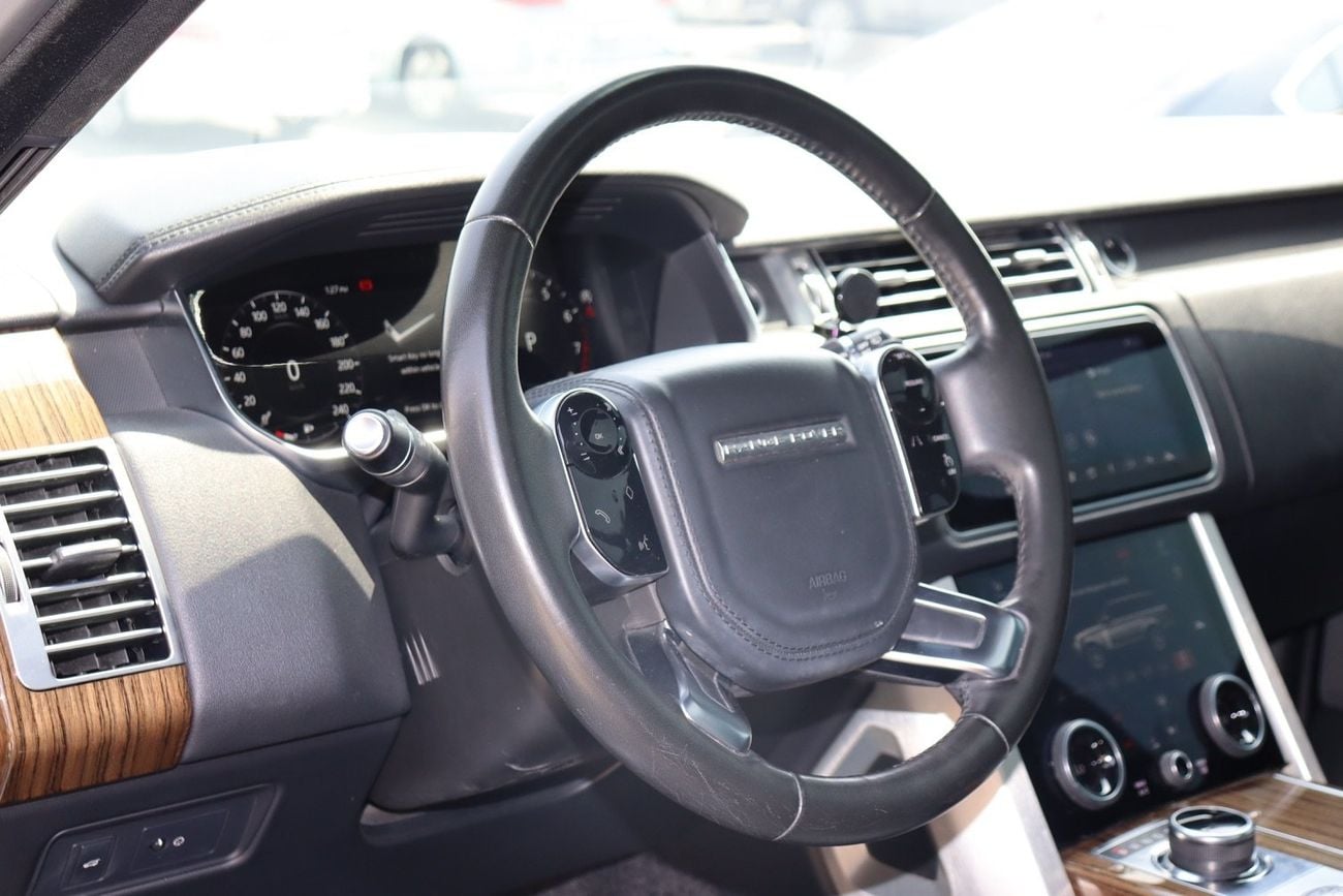 Land Rover Range Rover HSE 3.0L (375 HP)