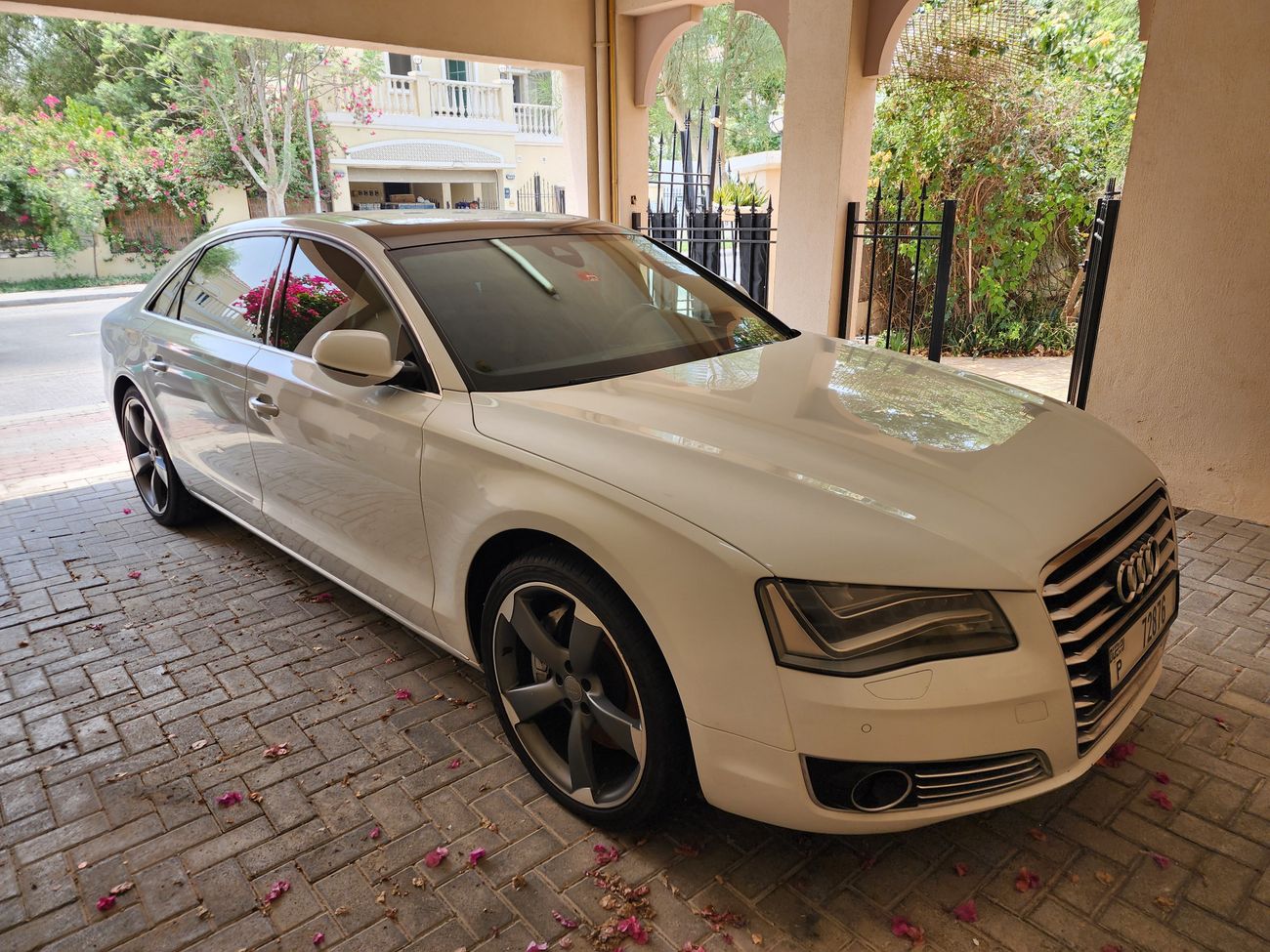 أودي A8 L  TFSI Quattro 4.0L