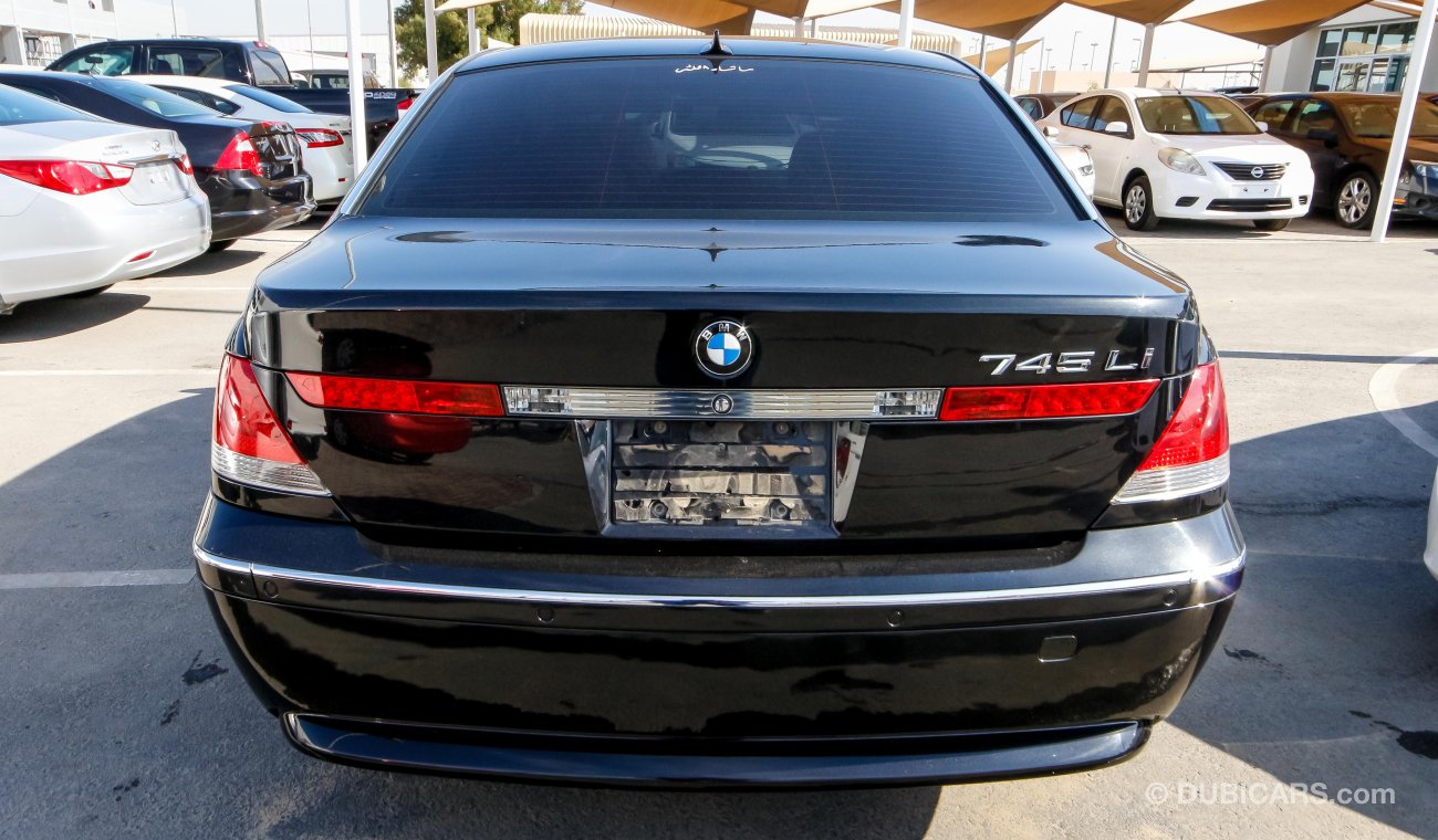 BMW 745e Li