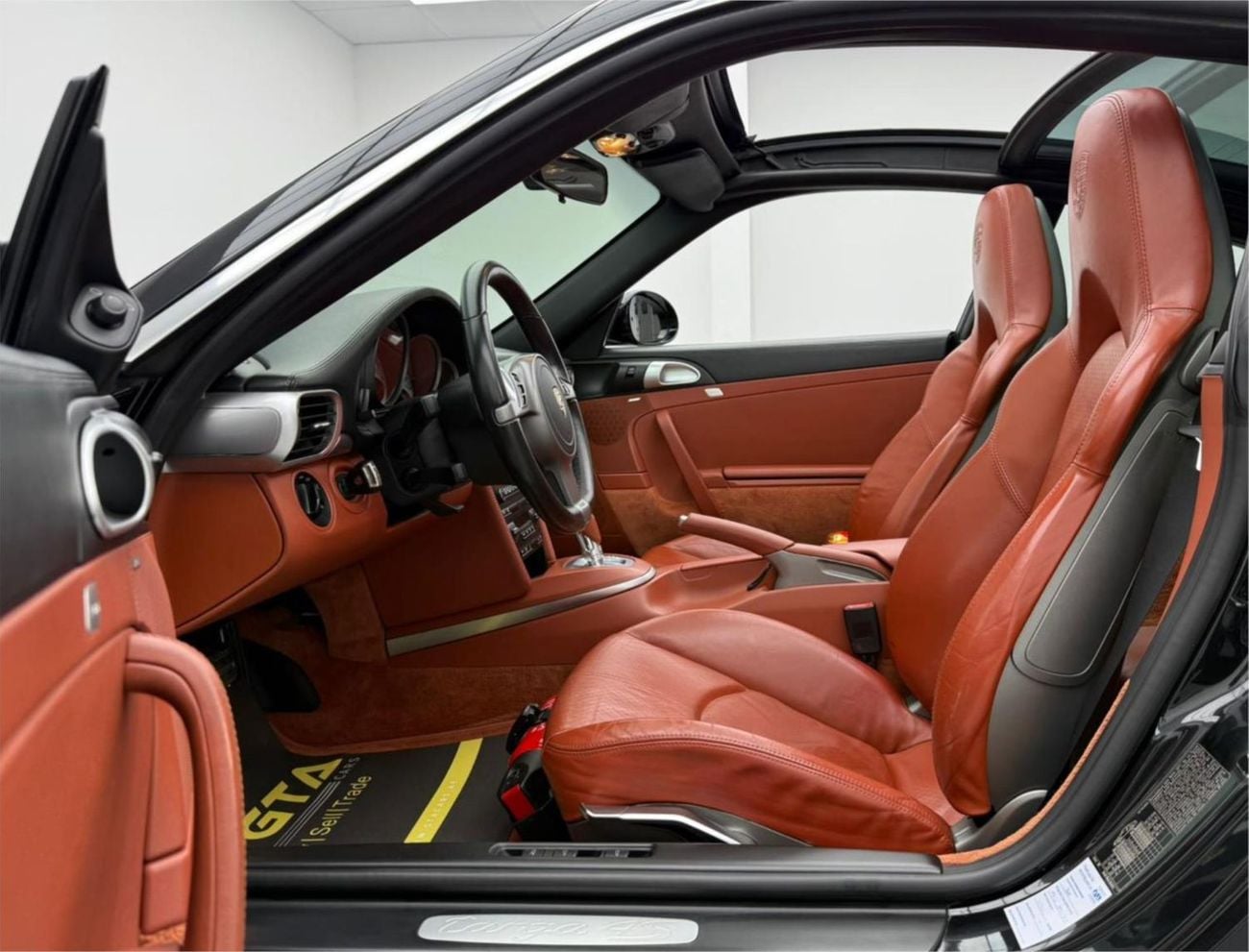 Porsche 911 2009 Porsche 911 Targa 4S ,Full Porsche Service History ,Excellent Condition ,GCC