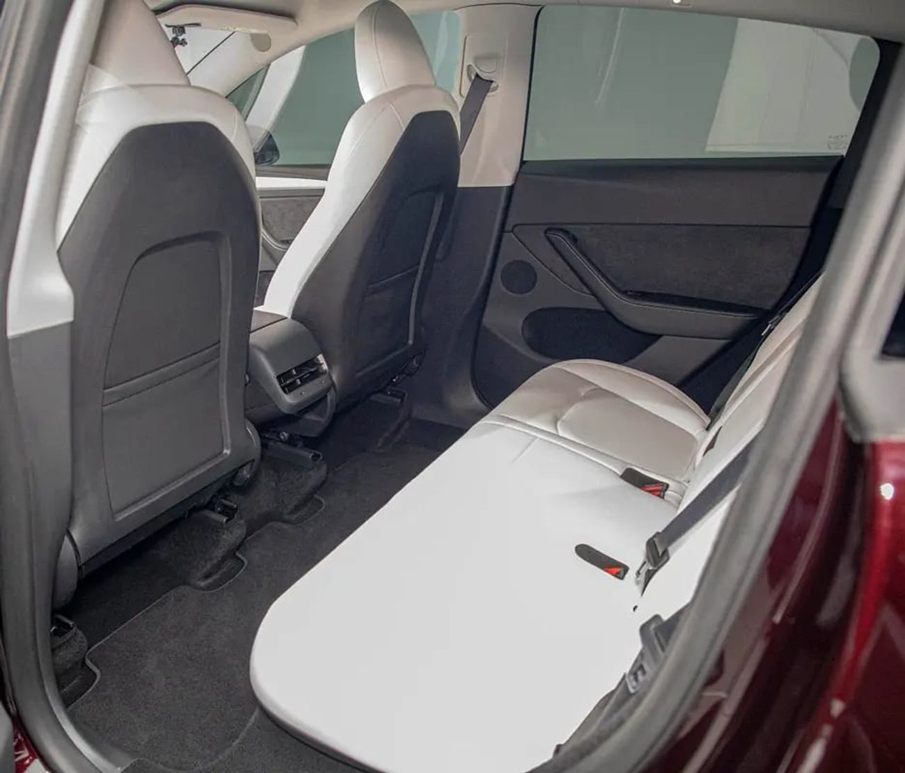 Tesla Model Y Performance (AWD)