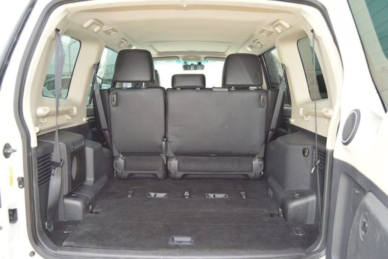Mitsubishi Pajero Full option clean car