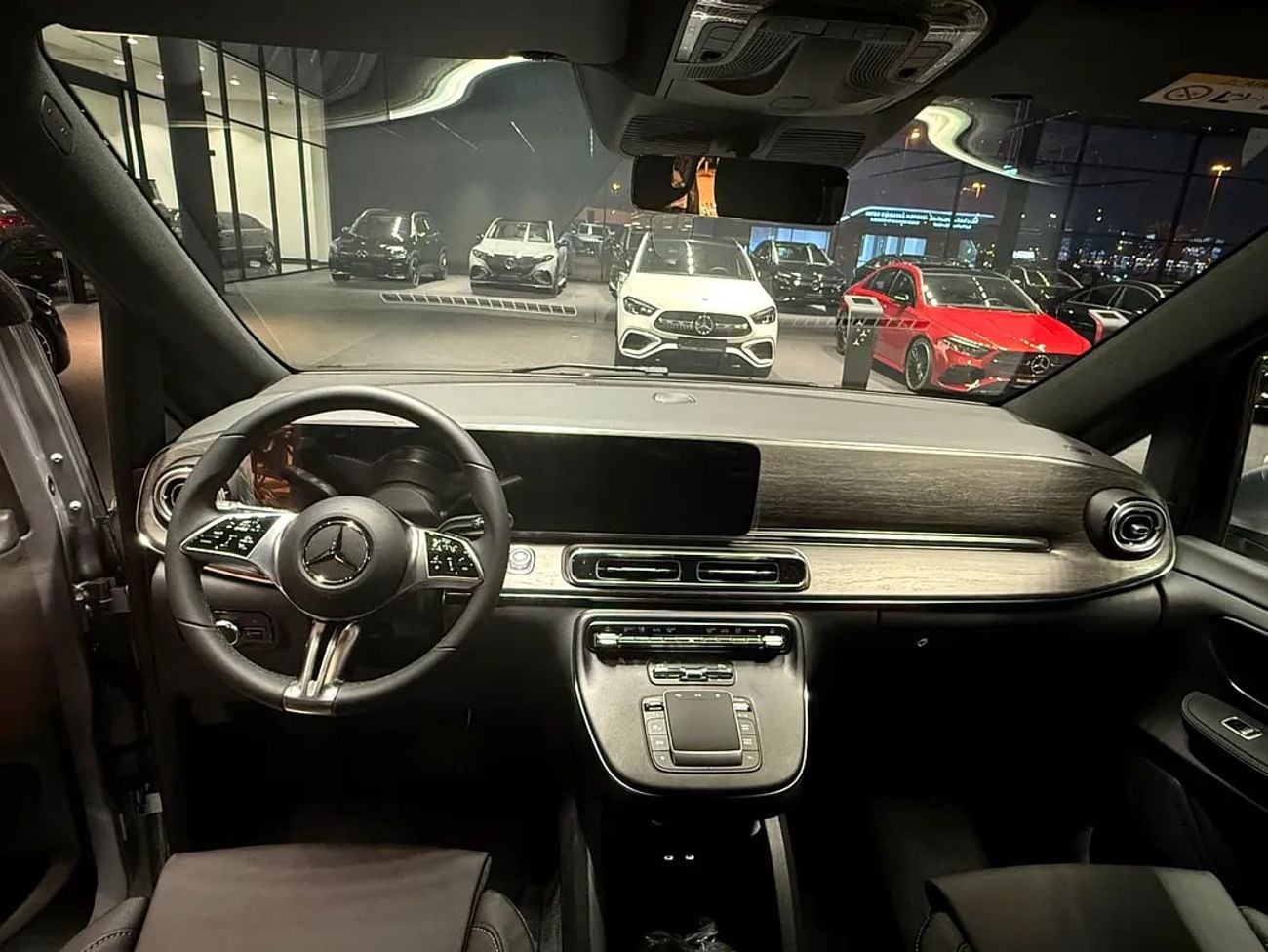 مرسيدس بنز V 300 V300 | GCC