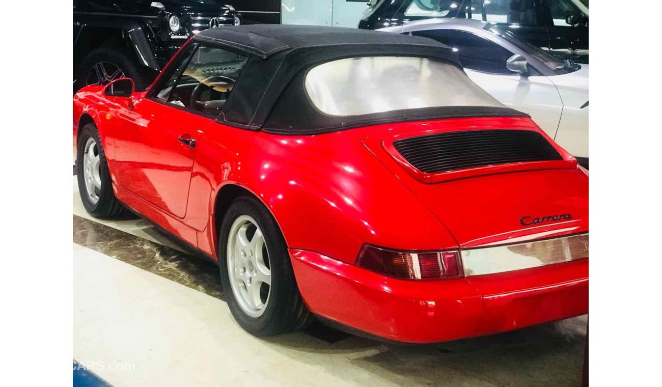 بورش 911 COLLECTOR CAR